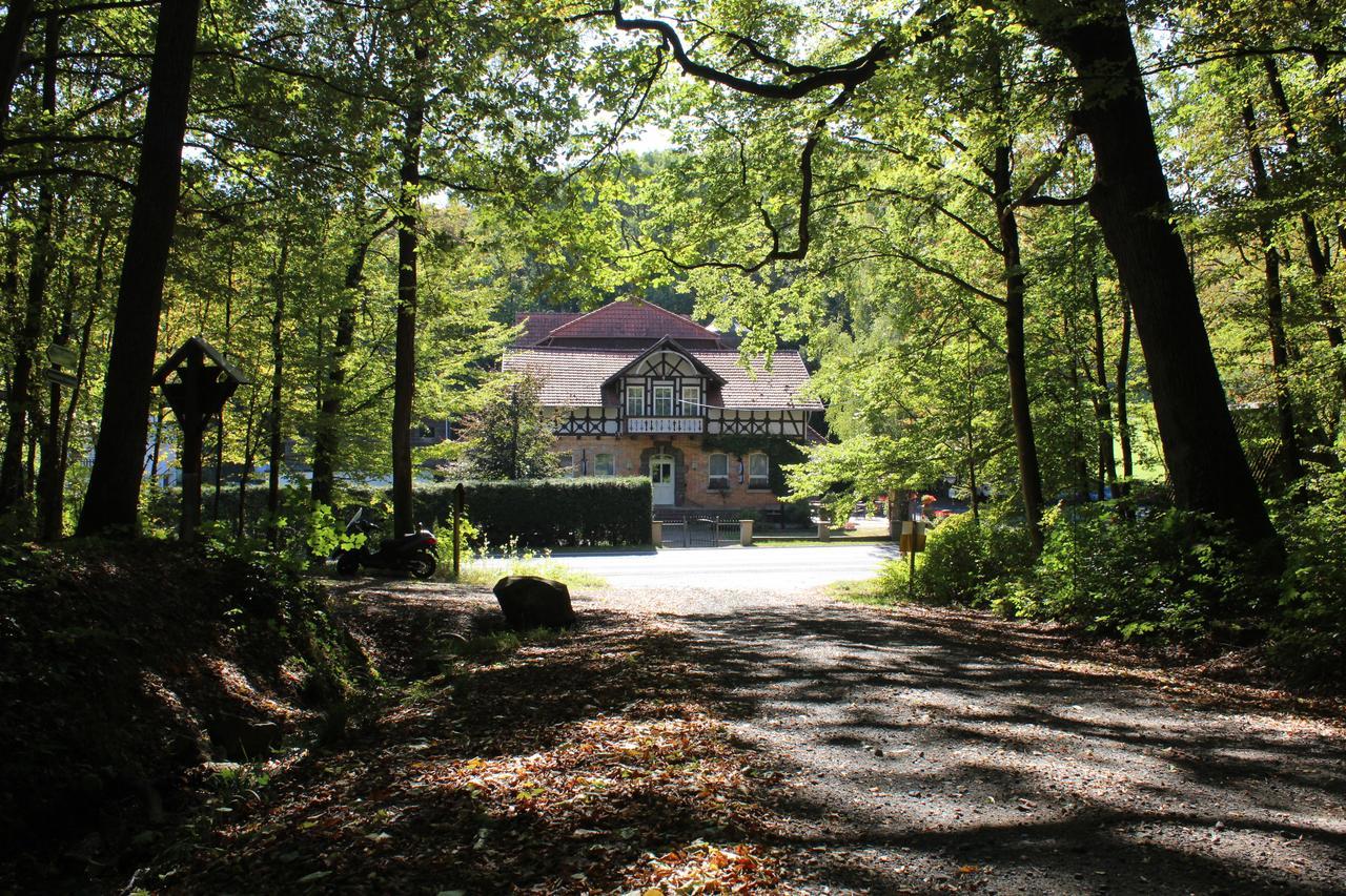Hotel Waldhaus Romhild Exterior photo